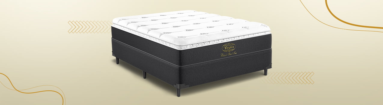 Modelo de base cama box casal com colchão da King Star com superfície branca, enquanto a base e as laterais são pretas.