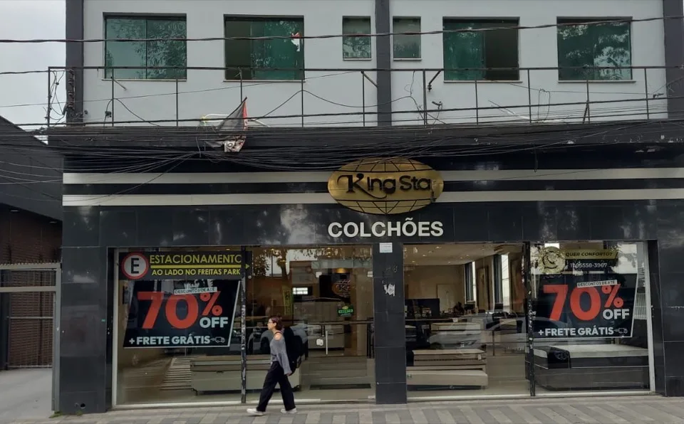 Fachada da loja King Star Colchões Itaquaquecetuba